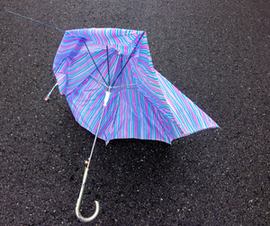 Quoi coudre avec un rideau de douche ou un parapluie
